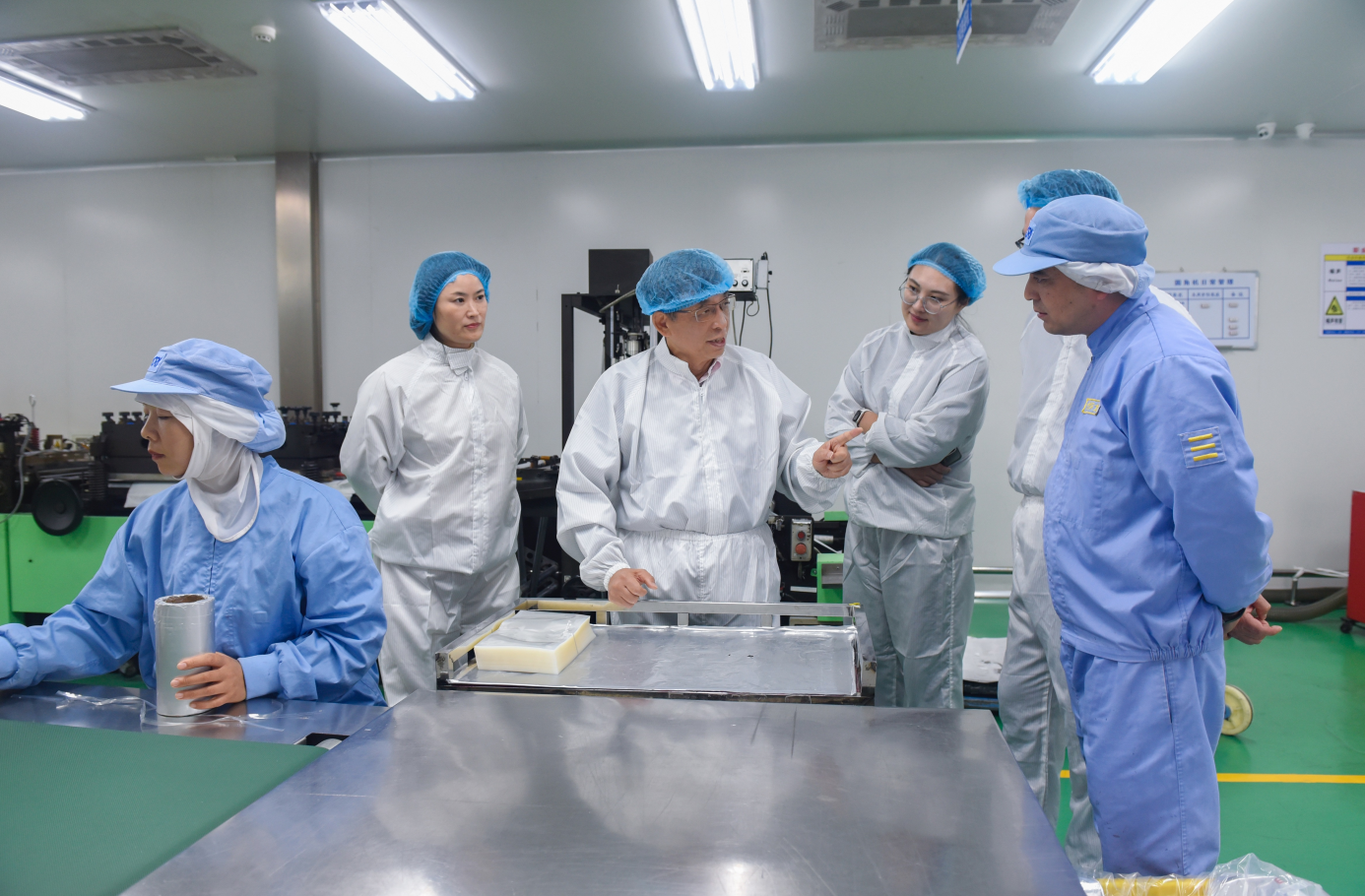 1764140187820996.png 1764140187820996.png